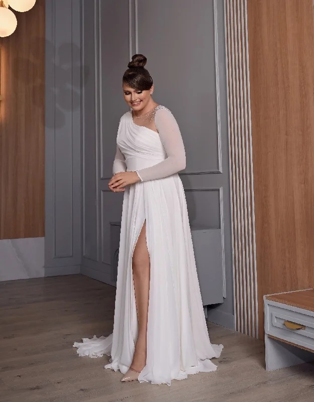 Gorgeous Long Sleeve A-Line Plussize Wedding Gown