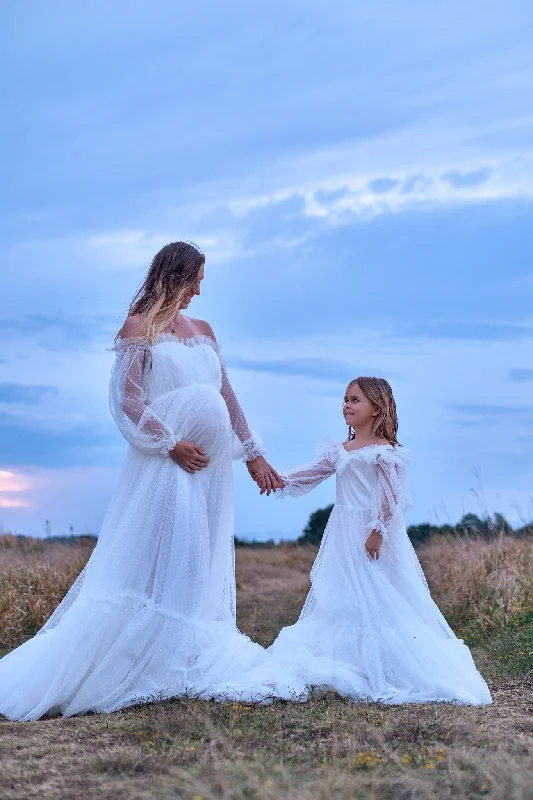 Off Shoulder Polka Dots Mommy&Me Dress Maternity Gown for Photo Shoot