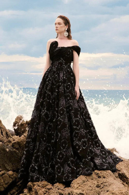 Siren Ball Gown Asymmetric Sleeved Tulle Lace Floor Length Dress